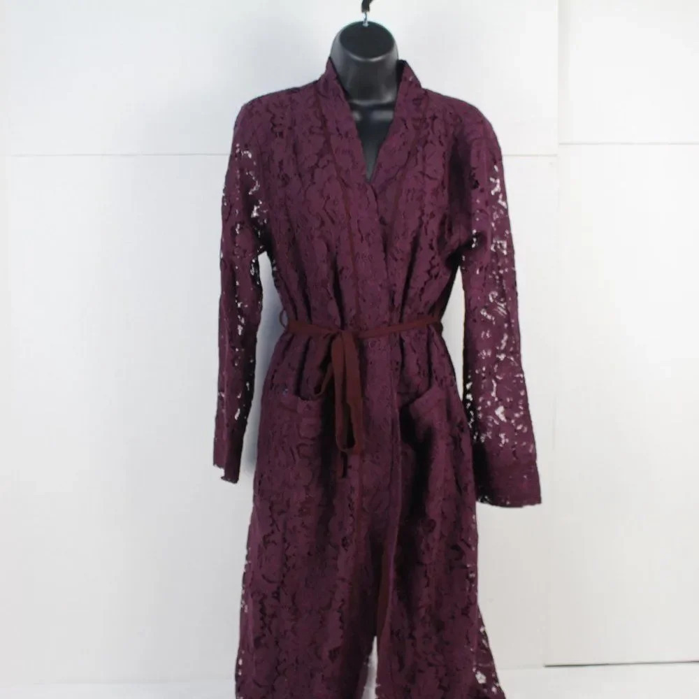 NWT CHASER ROBE